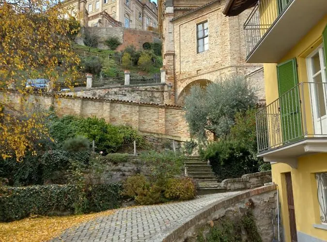 Apartment Il Giardino Di Olivia Guarene